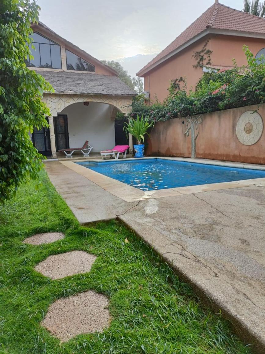 Villa Na Aldiana Saly Exteriér fotografie